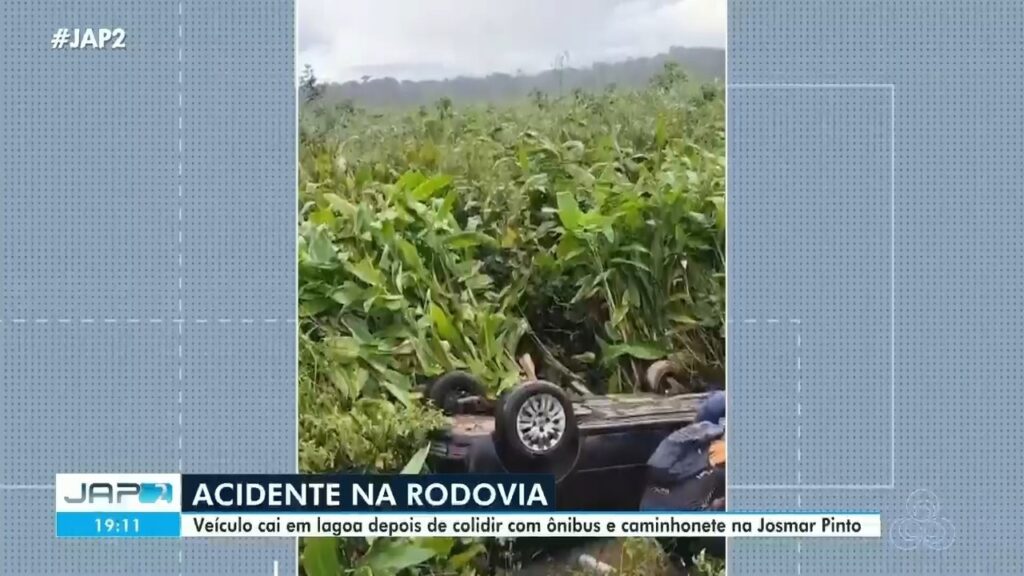 Acidente em Macapá: carro cai em lagoa após colisão com 3 veículos