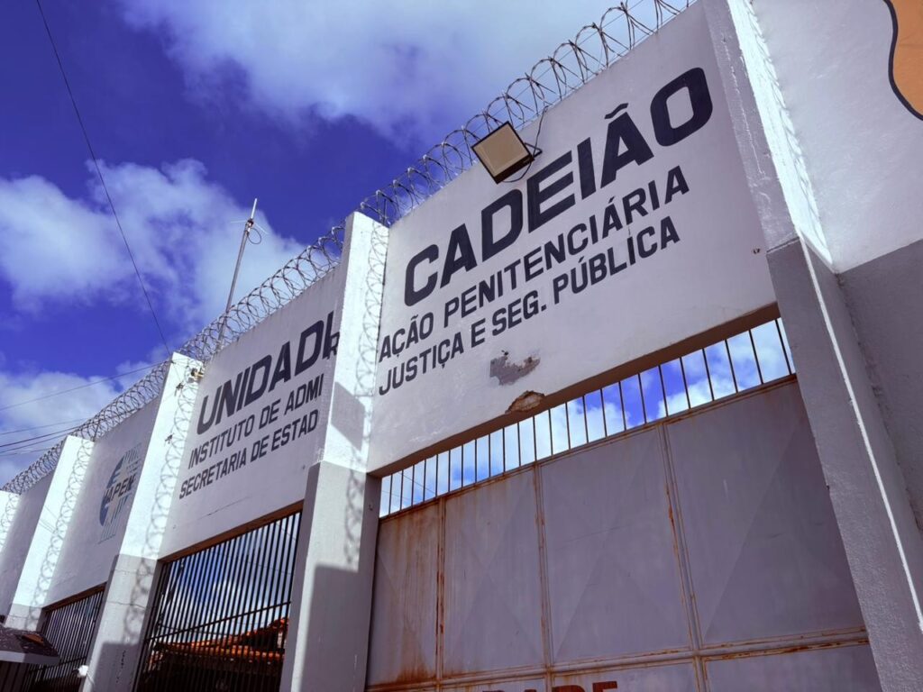 Dois detentos morrem após passarem mal em presídio do Amapá