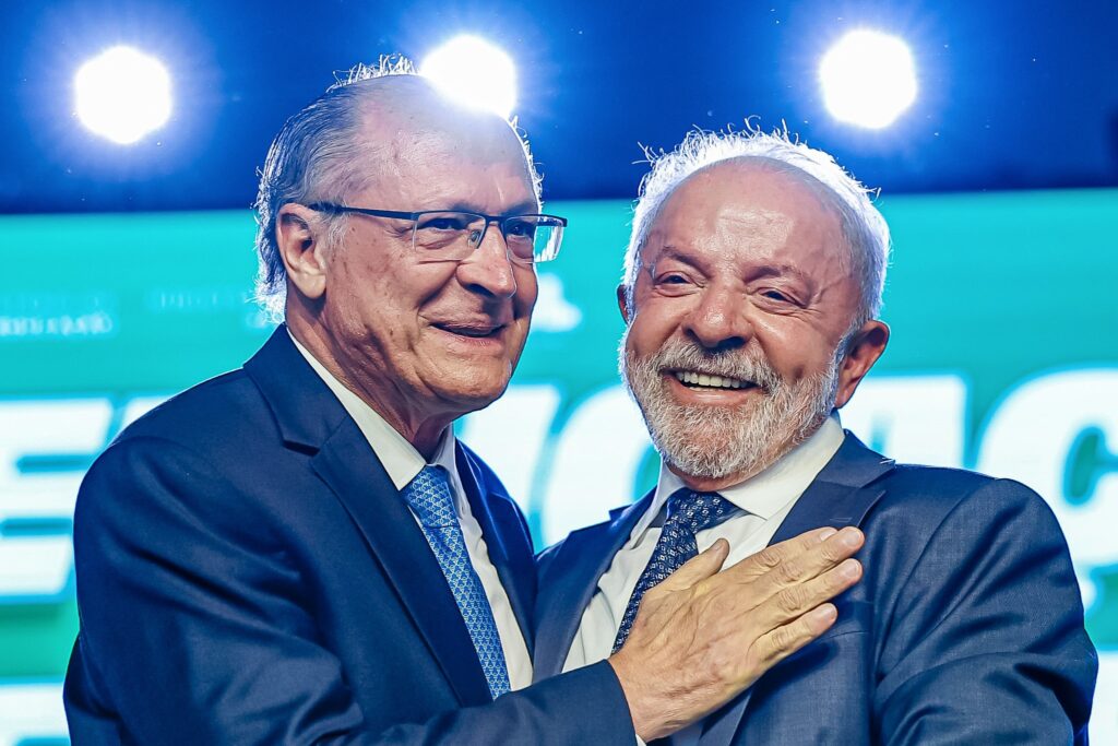 PSB oficializa Alckmin como vice de Lula nesta quarta; outros partidos de esquerda também apoiarão presidente nas eleições