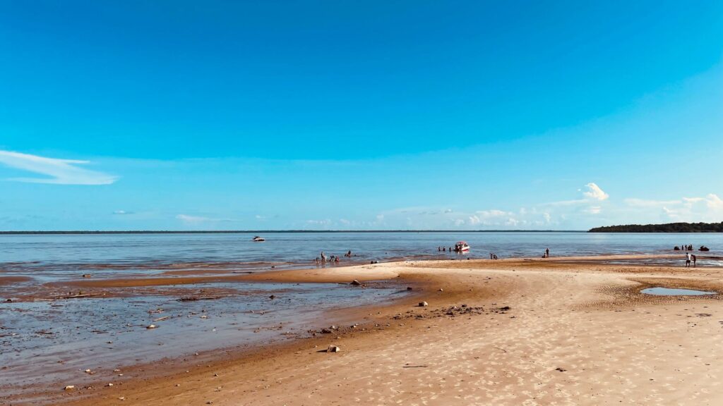 Verão no Amapá aumenta risco de acne solar, alerta dermatologista